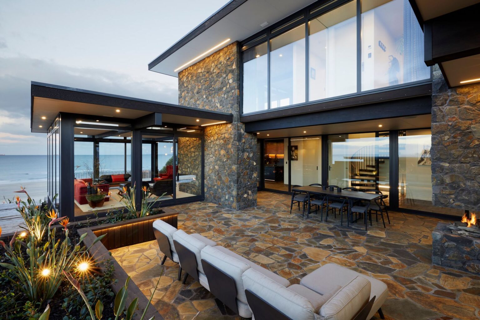 How to Choose Outdoor Tiles That Complement Your Home's Style - Outdoor ...